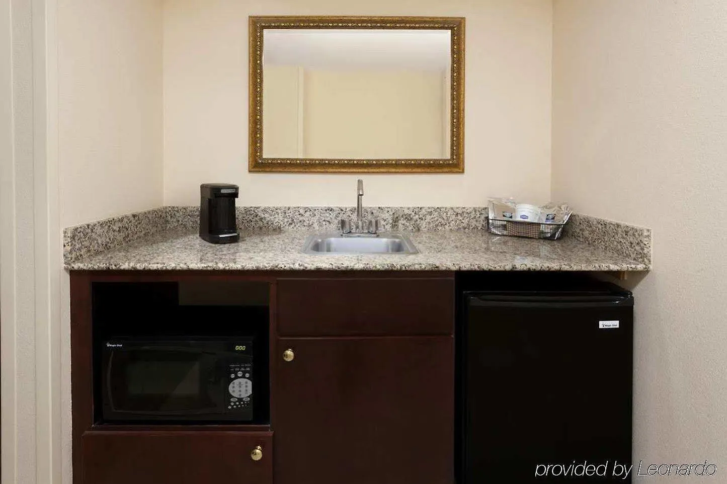 Hampton Inn & Suites Tampa Ybor City Downtown 3*,